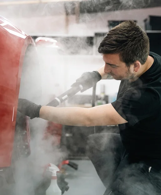 nettoyage exterieur automobile à Breuil-le-Vert près de Beauvais dans l'Oise 60
