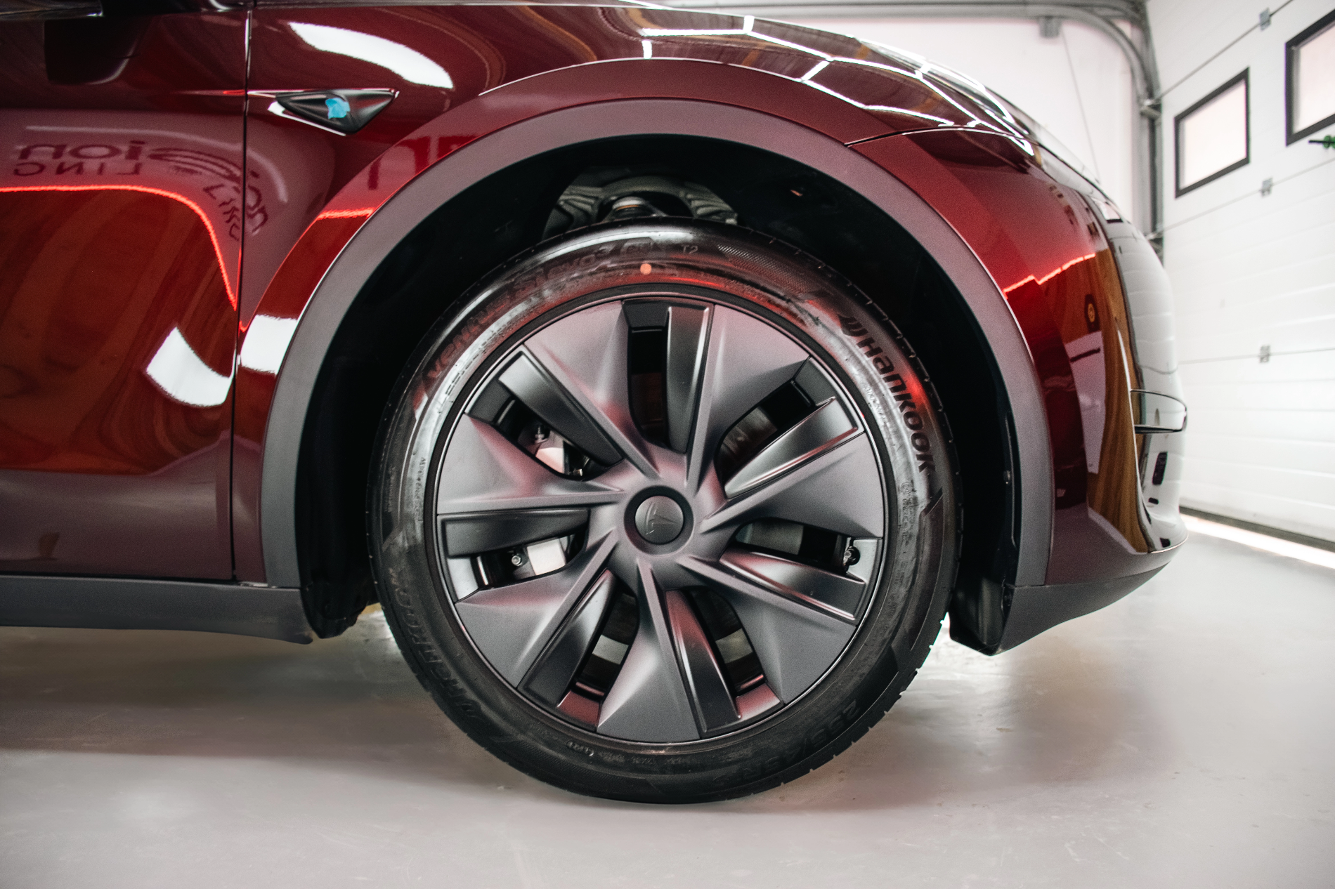 🚗 Traitement c&eacute;ramique sur Tesla Model Y &agrave; Breuil-le-Vert (60)